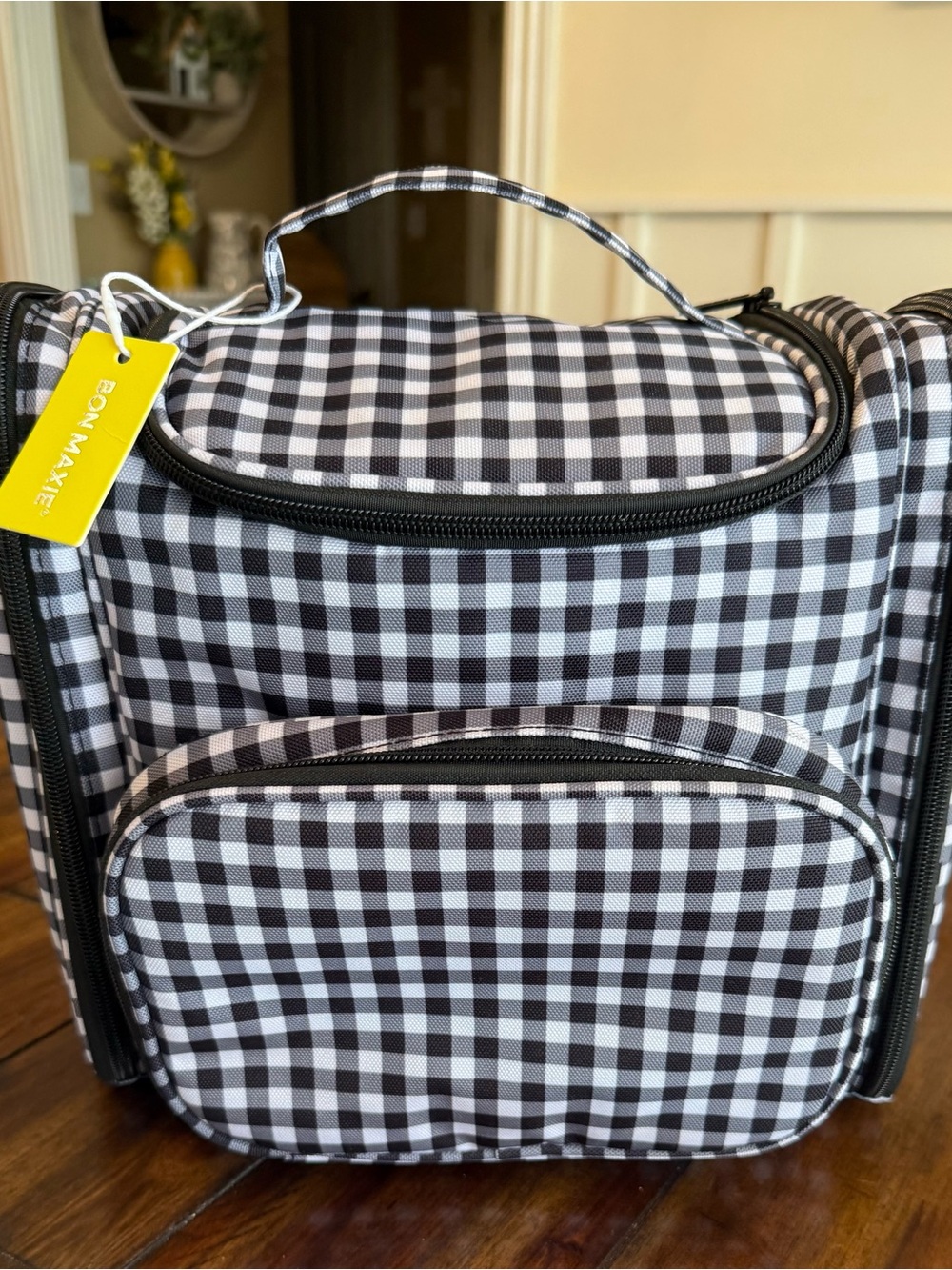 Bondi Maxx Black & White Gingham Lunch Bag